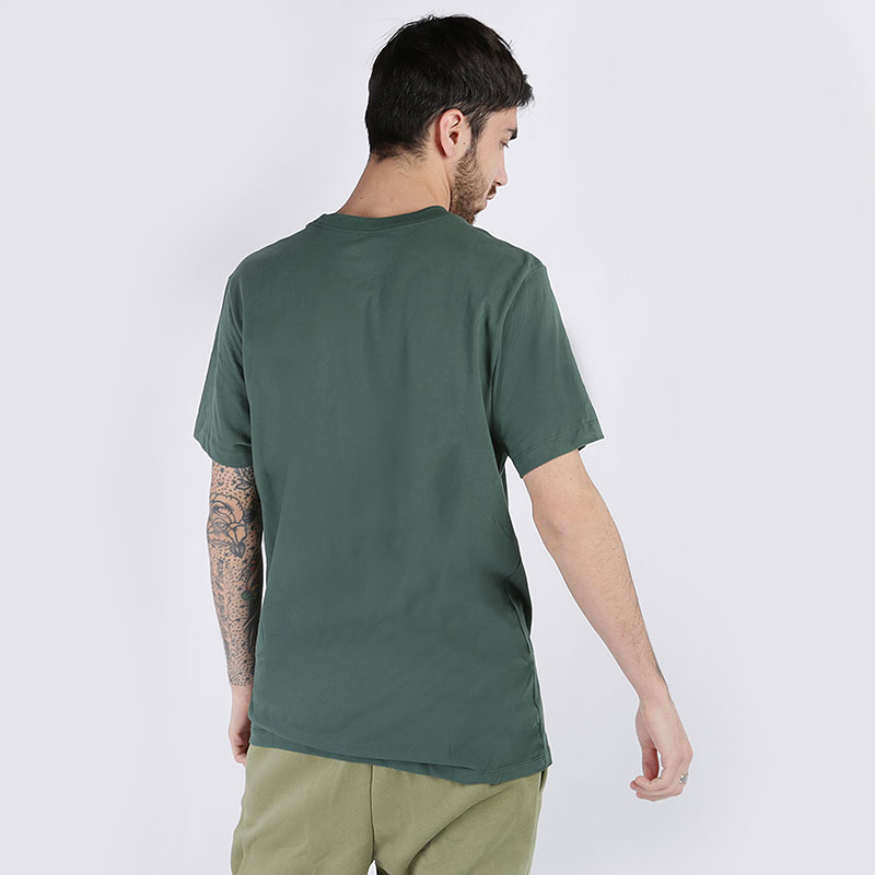 Мужская футболка Nike Bucks City Edition Logo Men's Dri-FIT NBA T-Shirt (BV8916-323)  - цена, описание, фото 2